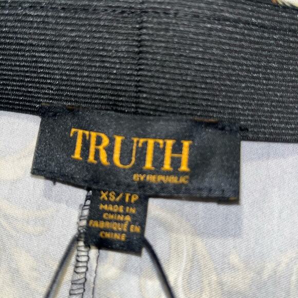 VERSACE INSPIRED TRUTH BY REPUBLICAN ANKLE PANT PAISLEY PRINT BLK AND GOLD SZ XS - Picture 11 of 12